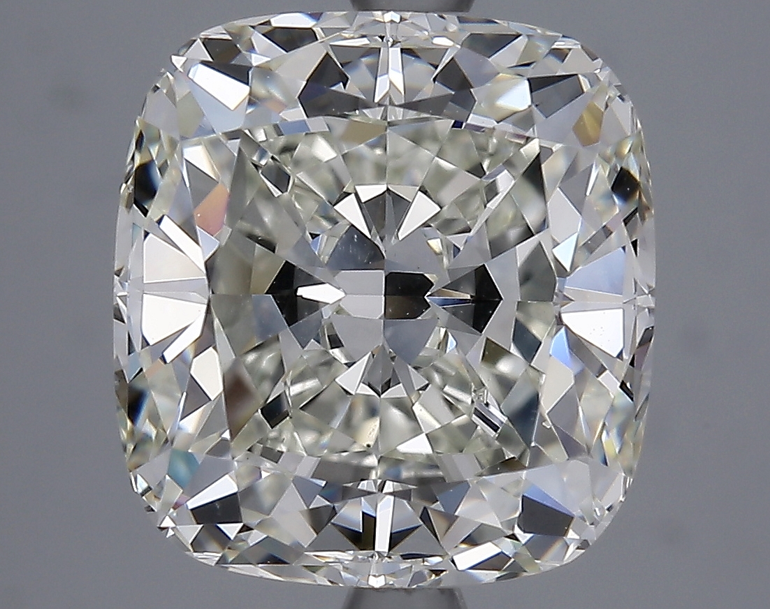 5.09 ct Cushion Cut Natural Diamond : J / VS1