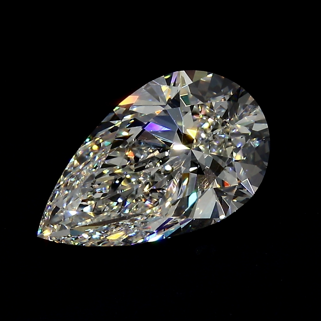 2.01 ct Pear Shape Natural Diamond : H / VVS2