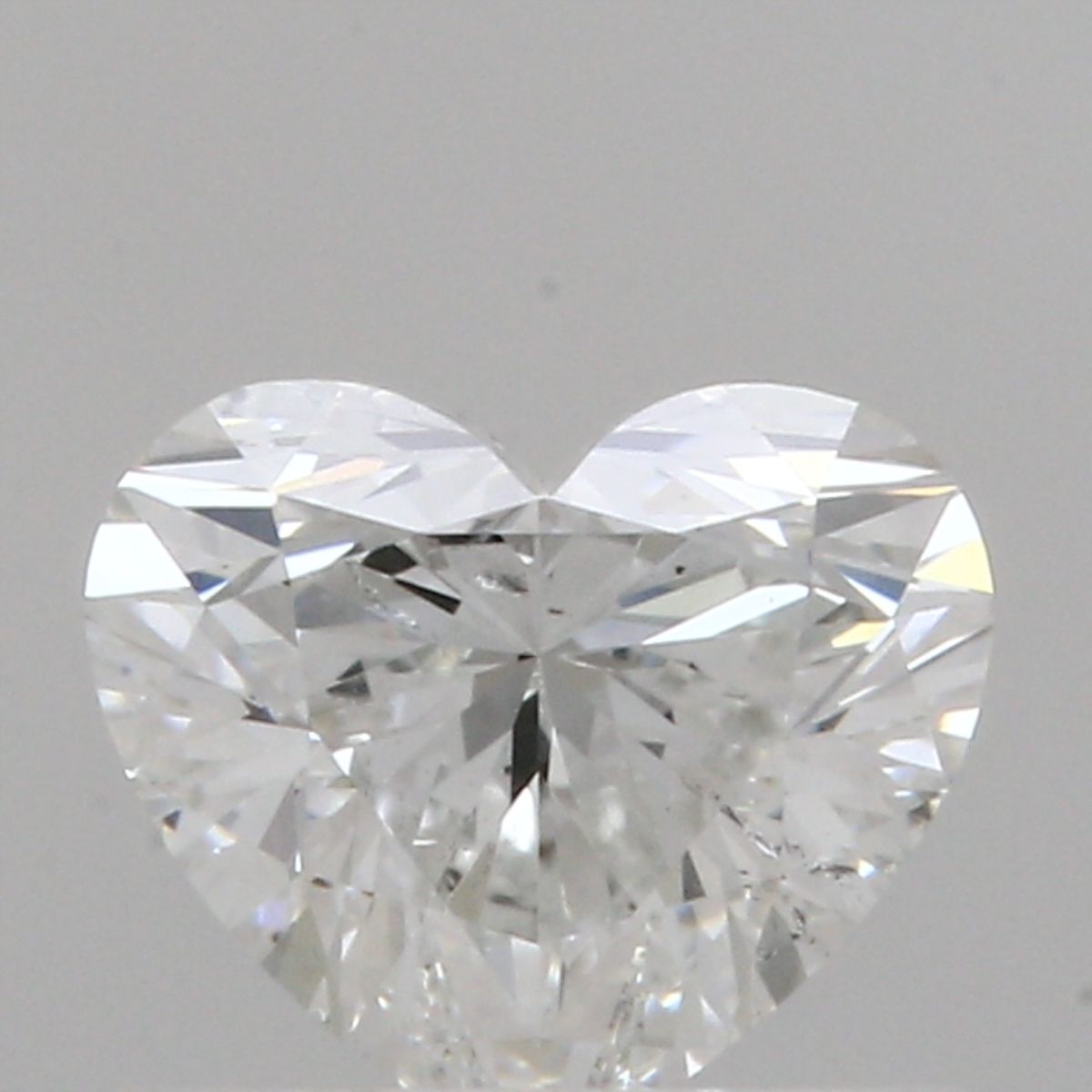 0.56 ct Heart Shape Natural Diamond : G / SI1